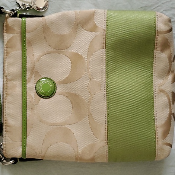 Coach Green Crossbody Purse - Picture 3 of 11